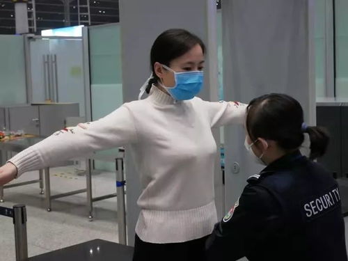 天津機(jī)場加強(qiáng)防疫措施 航站樓不間斷消毒，安檢需短暫摘口罩認(rèn)證